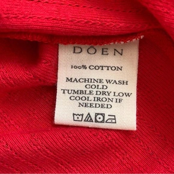 Doen Annie Tee Red Scarlet Secret Garden